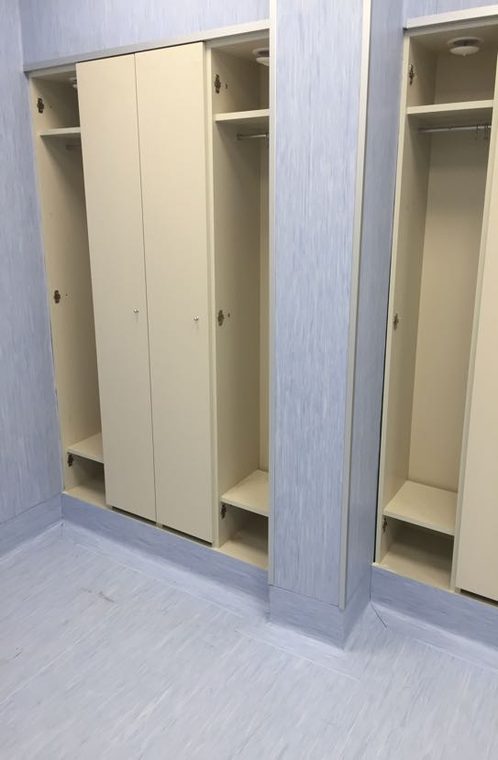 Istituto Farmaceutico Bruschettini: progetto di ampliamento volumetrico in sopraelevazione, via Isonzo.